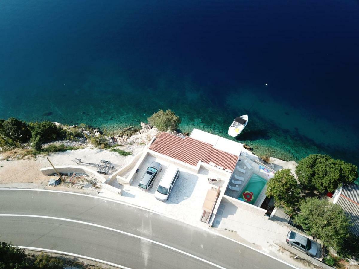 Villa Beline Direct Aan Zee, Verwarmd Zwembad En Sauna Tribanj-Kruscica Luaran gambar